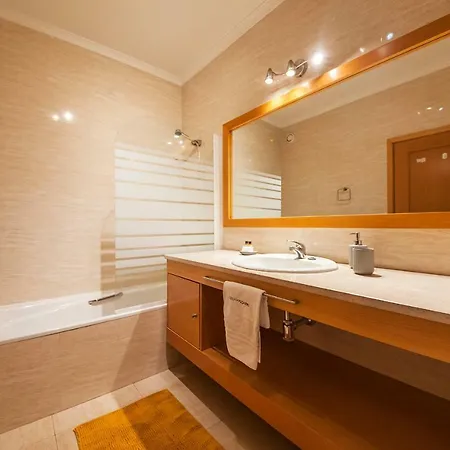 Di 70 M² Con 2