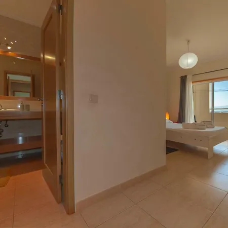 De 70 M2 Com 2 Apartamento